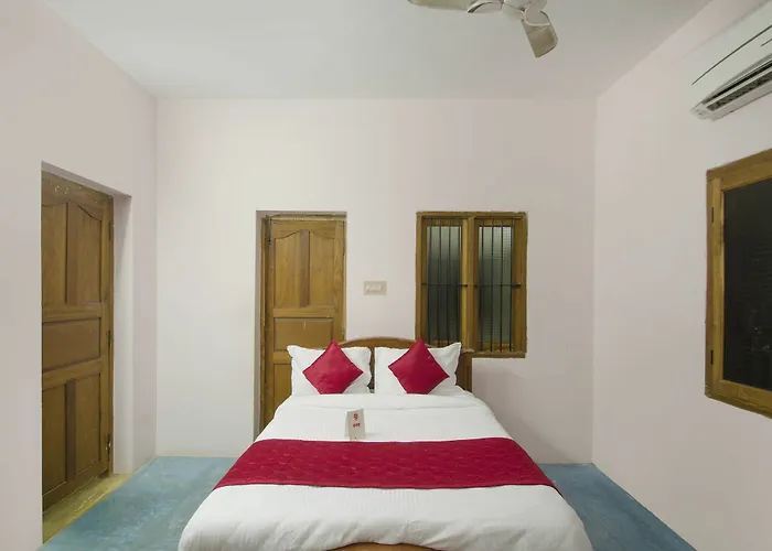 Oyo 12970 Home Grand 3Bhk Near Quiet Beach Ecr