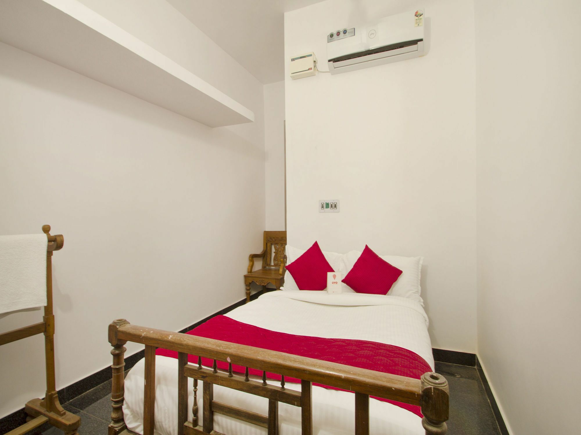 Oyo 12970 Grand 3bhk Near Quiet Ecr